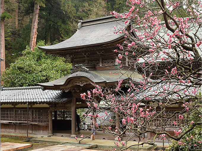 Chūjaku-mon Gate