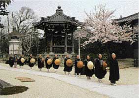 New students passing the belfry