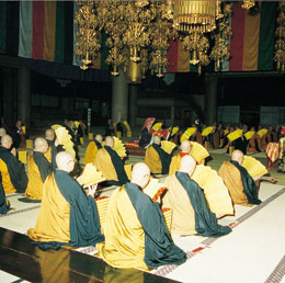 Orações regulares são feitas em Sojiji