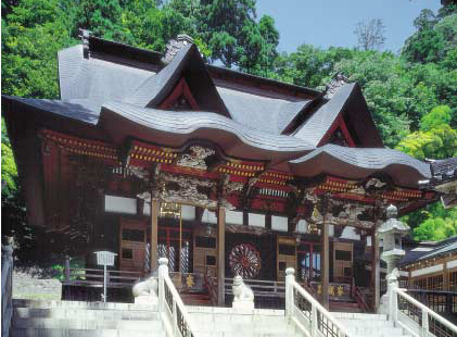 O Santuario Naga (Ryuo-den)